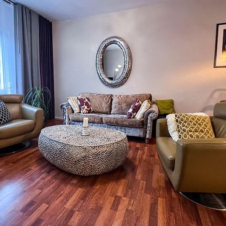 Big, Central And Charming Apartment On Schaafenstrasse โคโลญ ภายนอก รูปภาพ